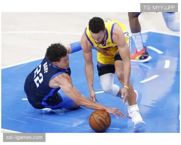 第三节报道:勇士单节轰出40-15攻击波,单节进攻效率值爆表